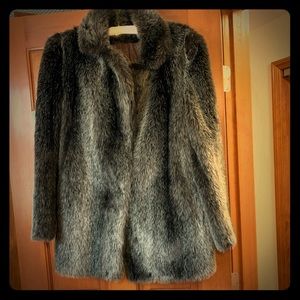 Gorgeous Vintage Racoon faux fur coat/jacket